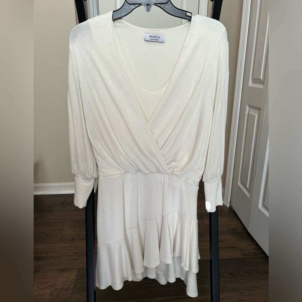 Women’s dress